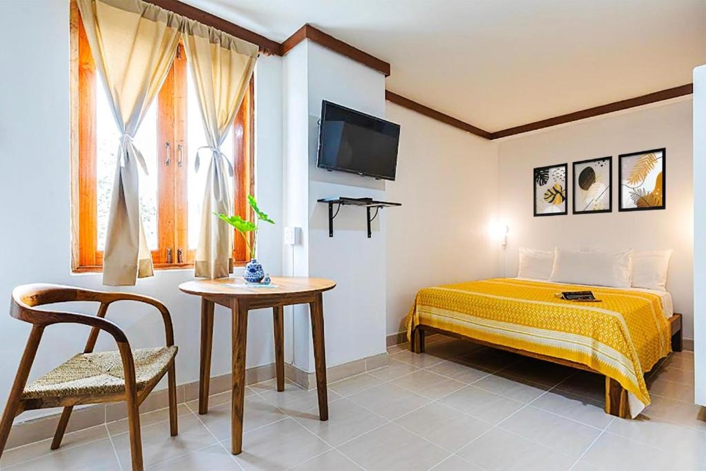 هتل هووارد اسکوئر بوتیک